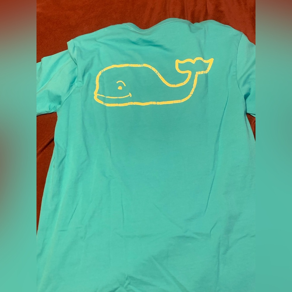 Vineyard vines